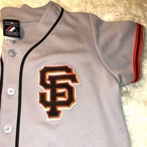 Women’s Majestic SF Giants Jersey size M